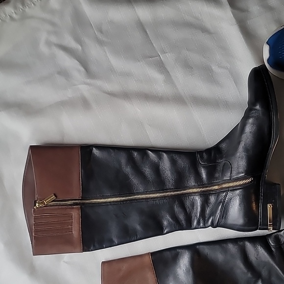 Michael kors boots - Picture 3 of 8